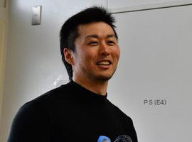 平原康多選手