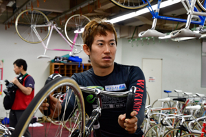 脇本雄太選手