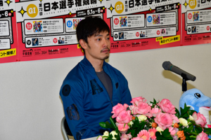 山中秀将選手