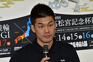 木暮安由選手