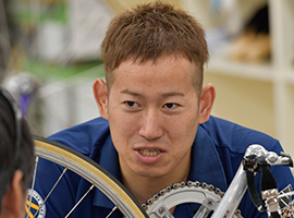 脇本雄太選手