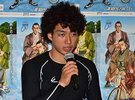 山崎賢人選手