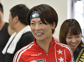 小坂知子