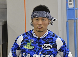 平原康多選手