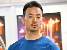 井上昌己翼選手