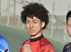 山崎賢人選手