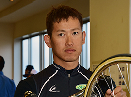 脇本雄太選手