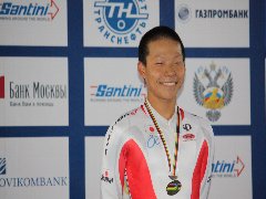表彰式の元砂選手。いー笑顔です。