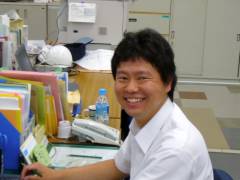 眞島教諭写真