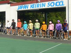 決勝選手入場