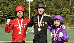 ガッツポーズ