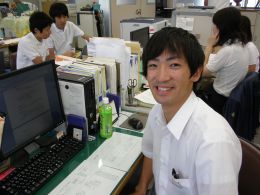 長江教官写真