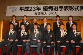 選手集合