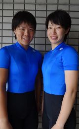 小林生徒(左)と石井生徒(右)