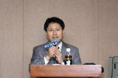 ウ・チウク氏の挨拶