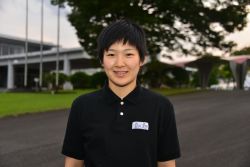 鈴木 奈央生徒