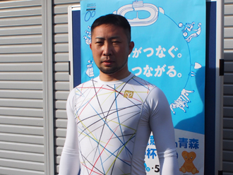 山岸佳太選手