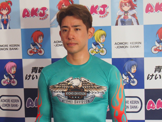 新山響平選手