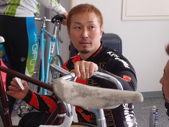 飯野祐太選手