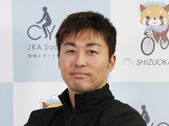 平原康多選手