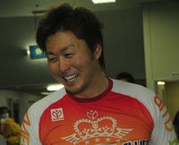 平原康多選手
