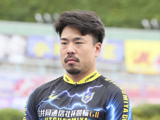 決勝2番車、古性優作選手