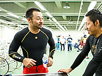 山崎芳仁選手