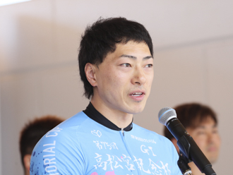 青龍賞6番車、新田祐大選手
