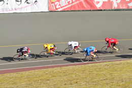 10レース最終4コーナー